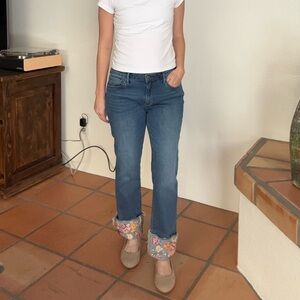 Driftwood Colette Embroidered cuffed blue Jeans bohemian style size 30